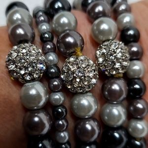 NWOT *** Cache Gray Pearls Stretchy Bracelets and Earrings